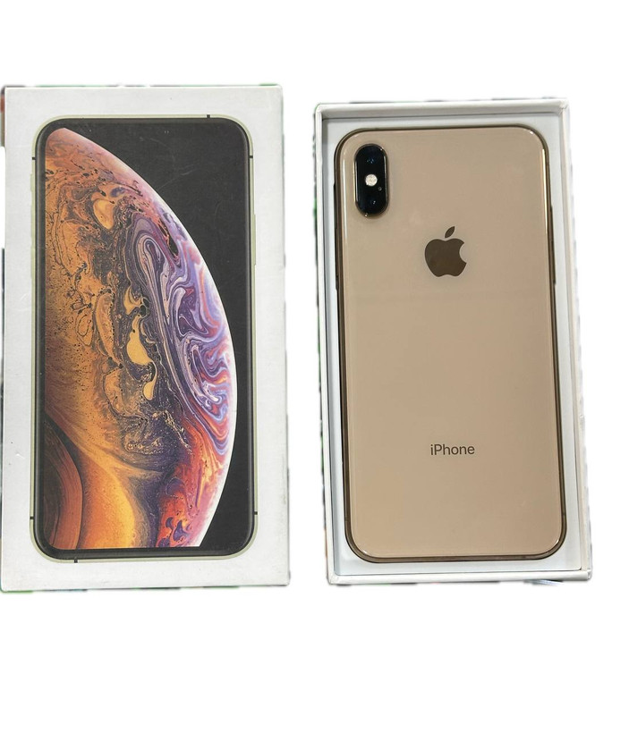 آیفون XS